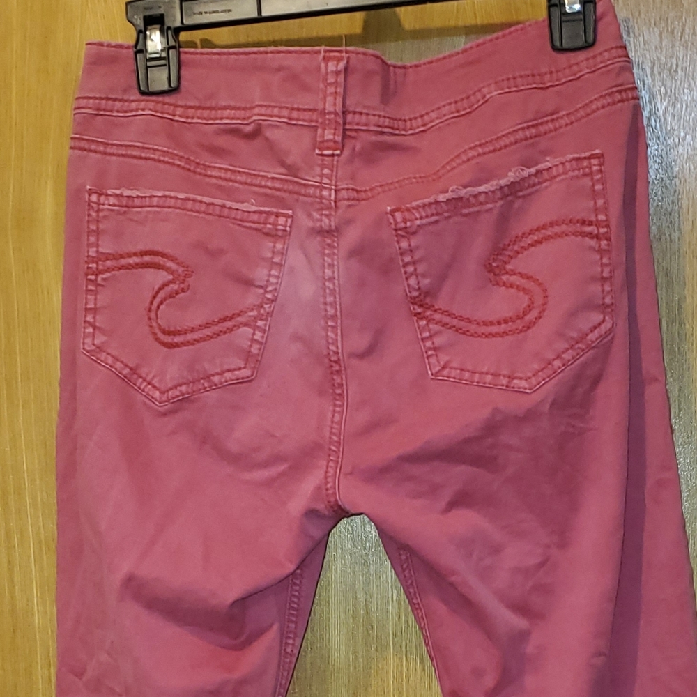 Silver capris - Picture 3 of 3